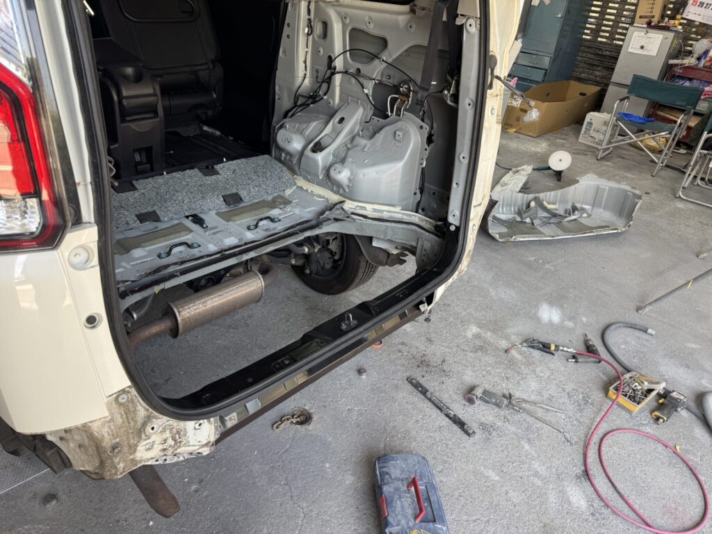 株式会社コメット自動車